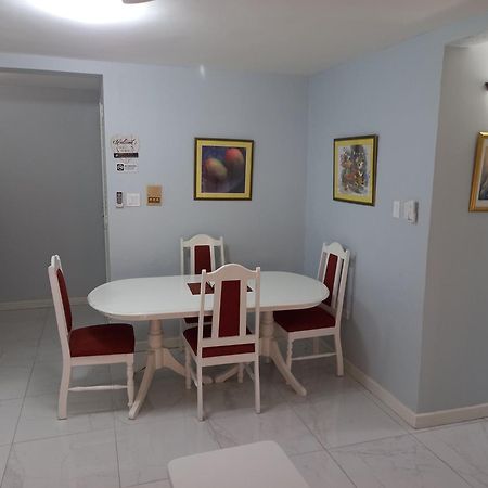 Appartement Marchabell By The Sea E22 à Ocho Ríos Extérieur photo