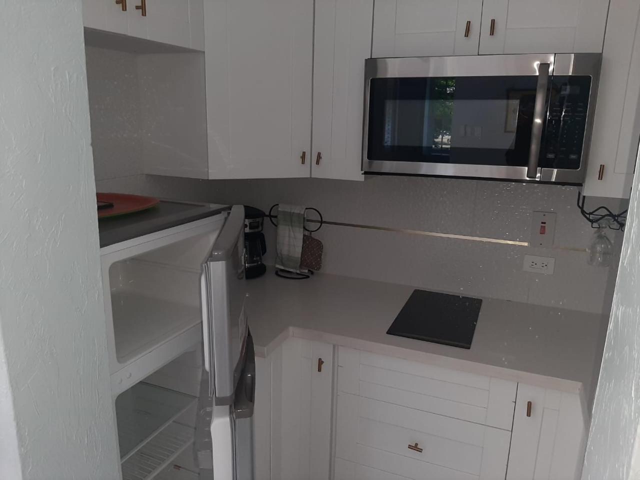 Appartement Marchabell By The Sea E22 à Ocho Ríos Extérieur photo