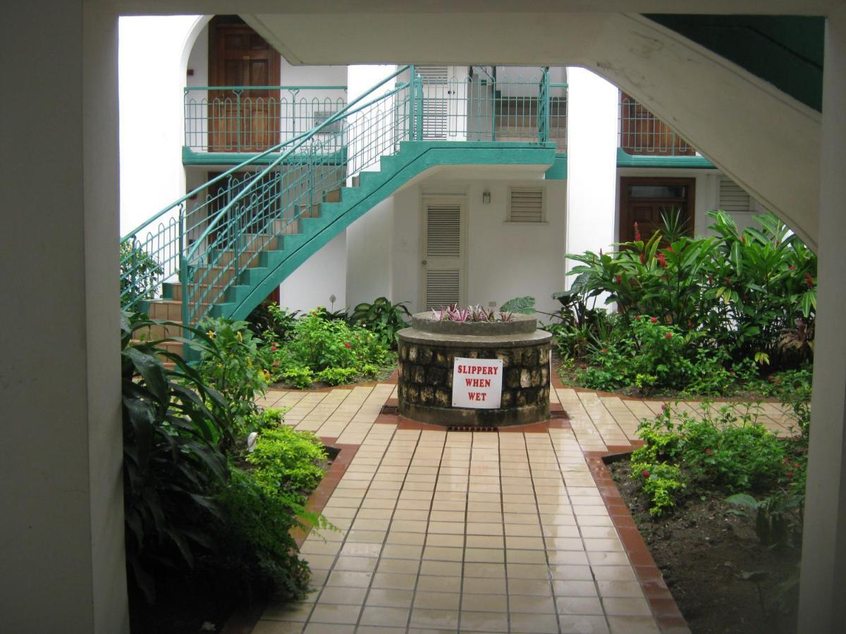 Appartement Marchabell By The Sea E22 à Ocho Ríos Chambre photo